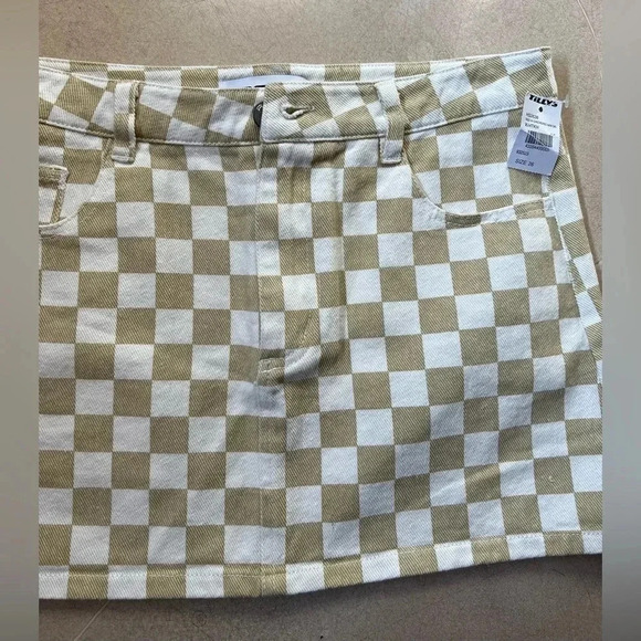 NEW Tilly's RSQ  Tan & White Checkered Denim Skirt Size 26 - Picture 3 of 5